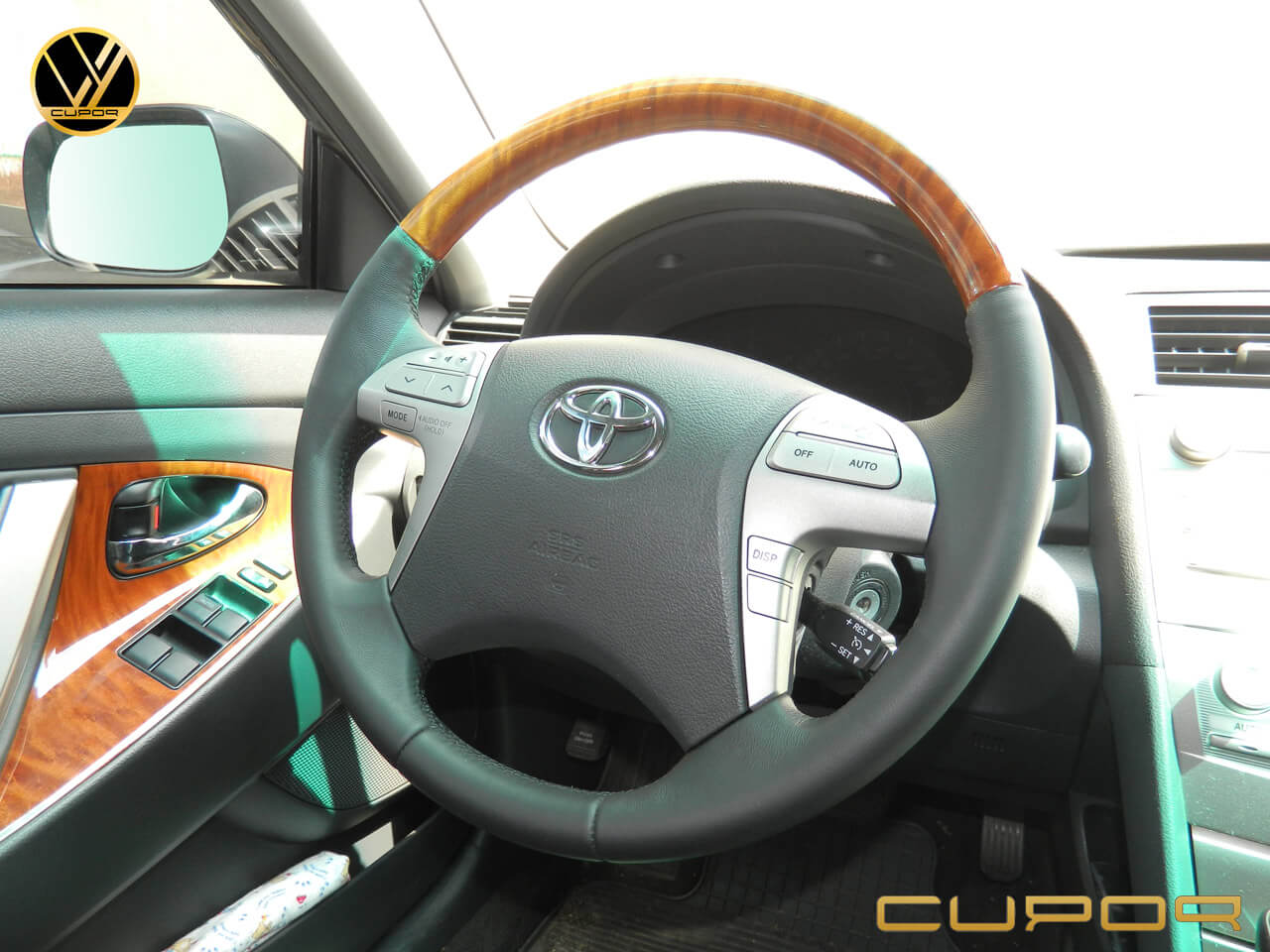 Toyota Camry V40